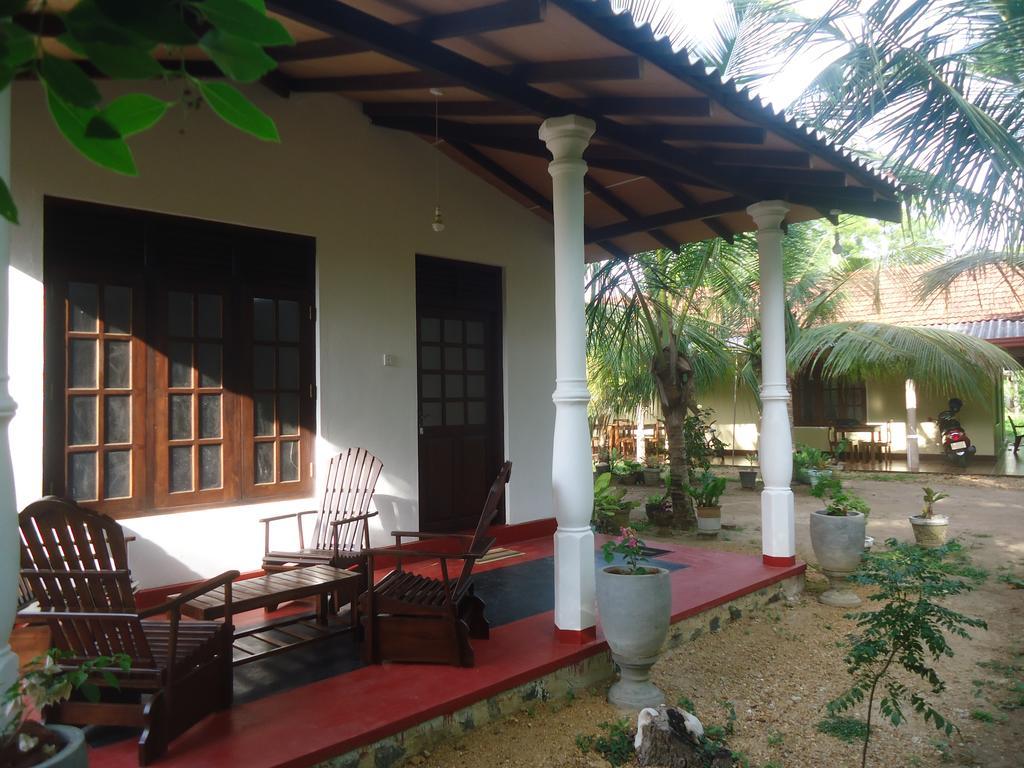 Bay Hill Guest House Tangalle Eksteriør billede